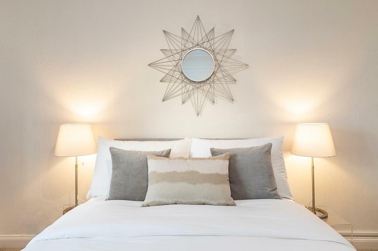 Grand Swiss Cottage Apartment Londra Dış mekan fotoğraf